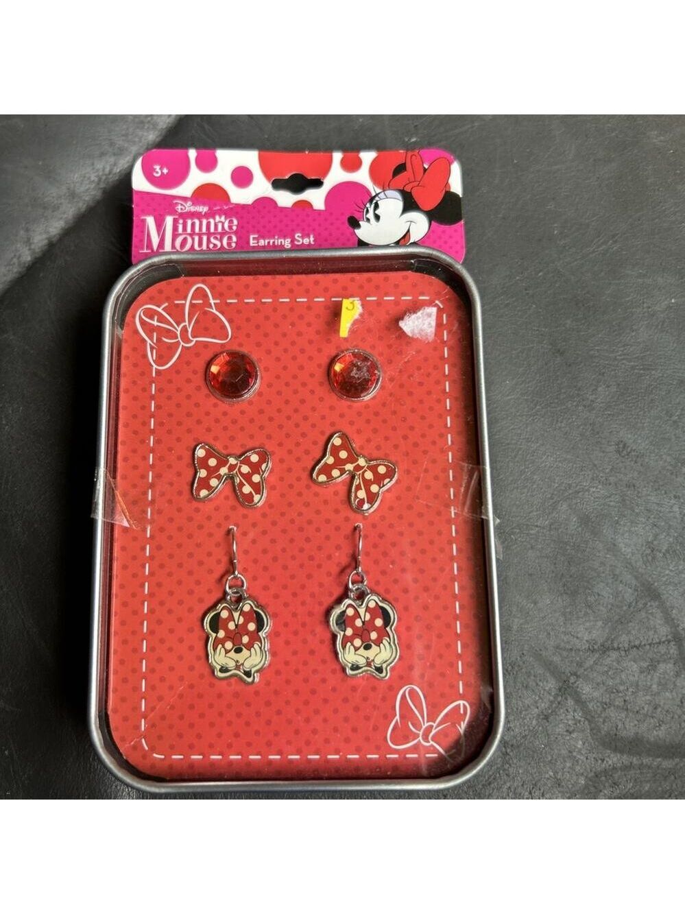 Disney Minnie Mouse jewelry earrings set: 3 Pair